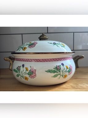 Vintage Tabletops Unlimited Dar Collection Floral Enamel On Steel Pot Grannycore